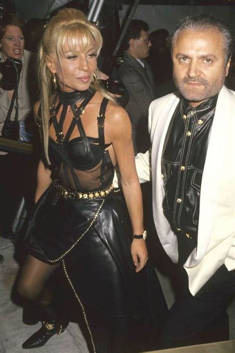 donatella versace 90s style.